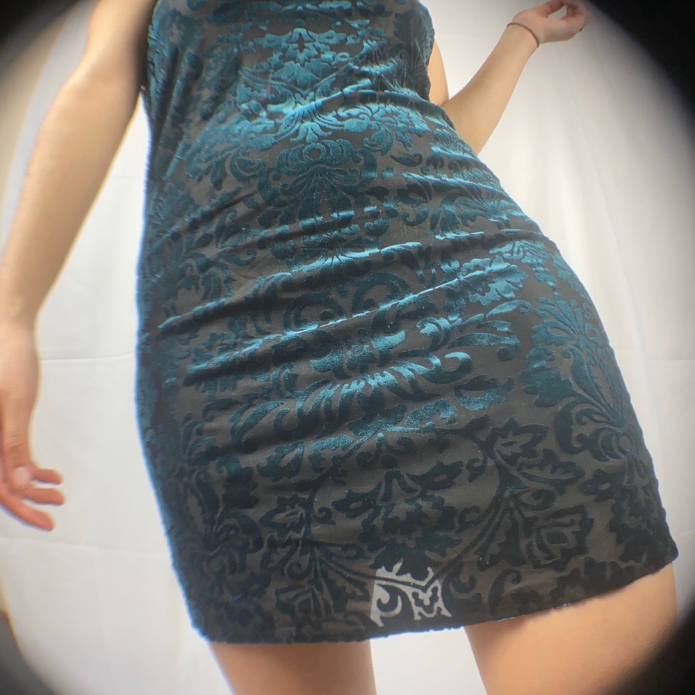 emerald velvet victorian dress